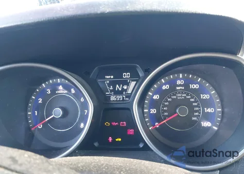 2014 Hyundai Elantra Se z USA, uszkodzony, nr VIN 5NPDH4AE3EH537354